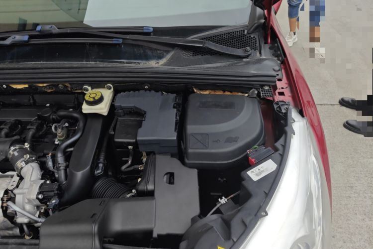 Used DS 4 2012 1.6T Elegant Edition Engine Bay Left