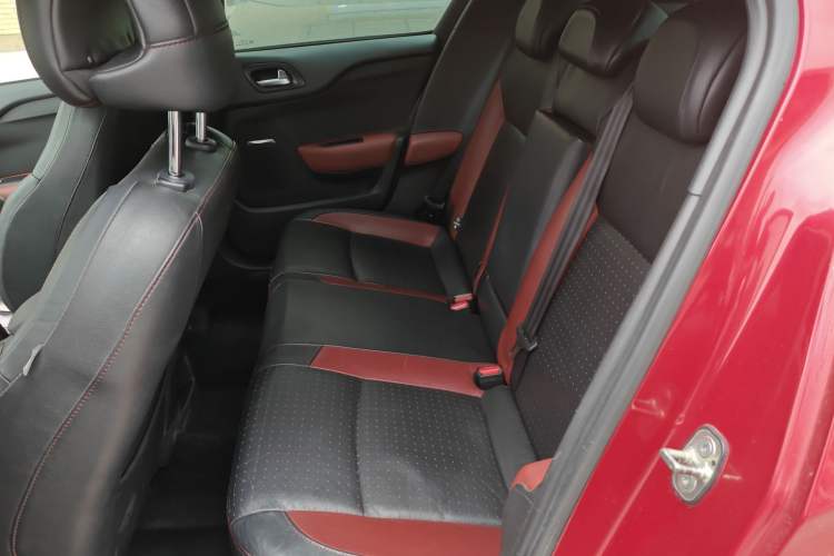 Used DS 4 2012 1.6T Elegant Edition Left Rear Seat
