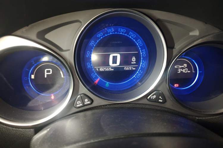 Used DS 4 2012 1.6T Style Edition Odometer Close Up