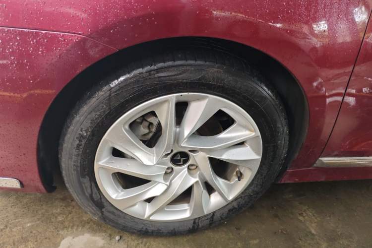 Used DS 4S 2016 1.6T Automatic Smart Edition THP160 Left Front Wheel Hub