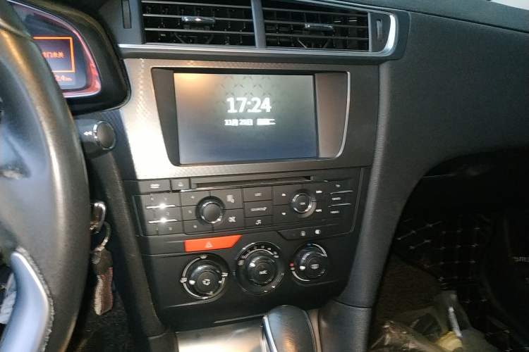 Used DS 4S 2016 1.6T Automatic Ruidong Version THP160 Audio And AC Panel