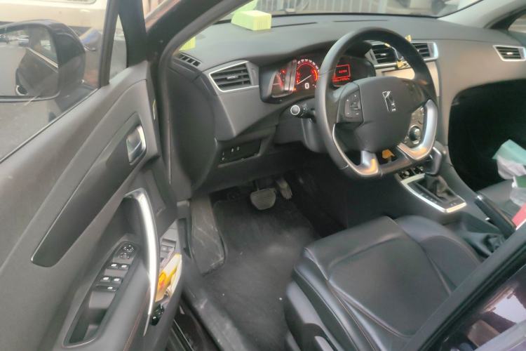 Used DS 4S 2016 1.2T Automatic Ruidong Version THP130 Driver Seat