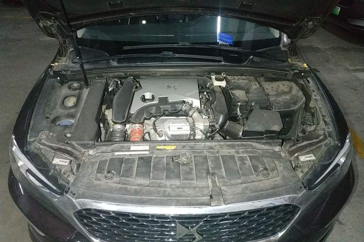 Used DS 4S 2016 1.6T Automatic Smart Edition THP160 Engine Bay