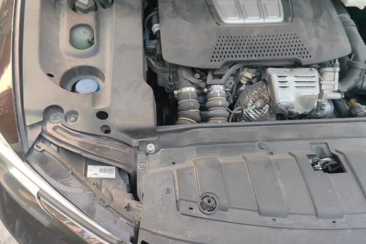 Used DS 4S 2016 1.2T Automatic Ruidong Version THP130 Engine Bay Right