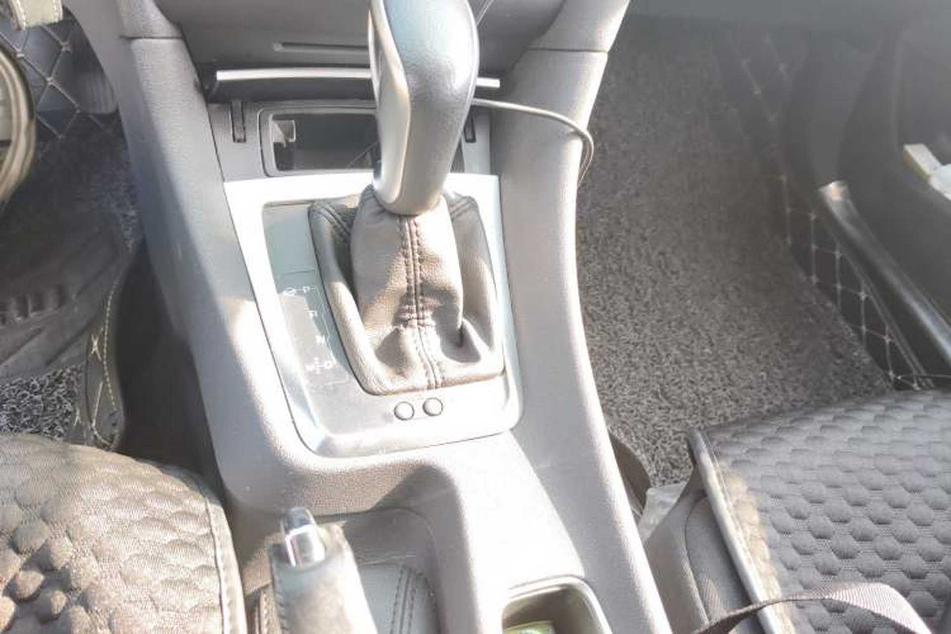 Used DS 4S 2016 1.2T Automatic Advanced THP130 Gear Lever
