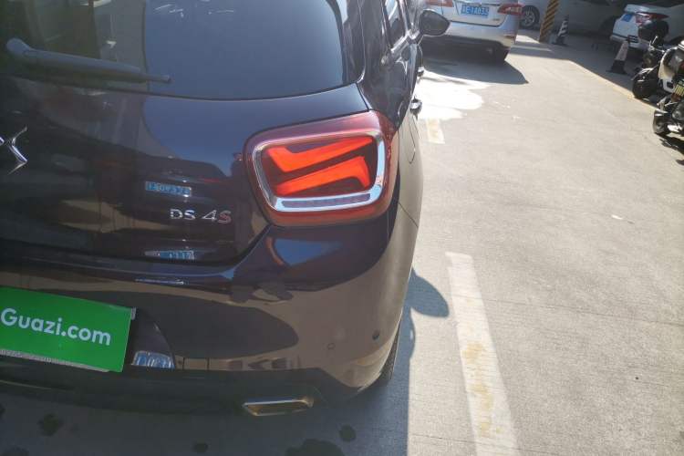 Used DS 4S 2016 1.6T Automatic Smart Enjoyment Tech Edition THP160 Right Rear Taillight