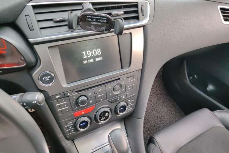 Used DS 4S 2016 1.6T Automatic Smart Enjoyment Tech Edition THP160 Audio And AC Panel