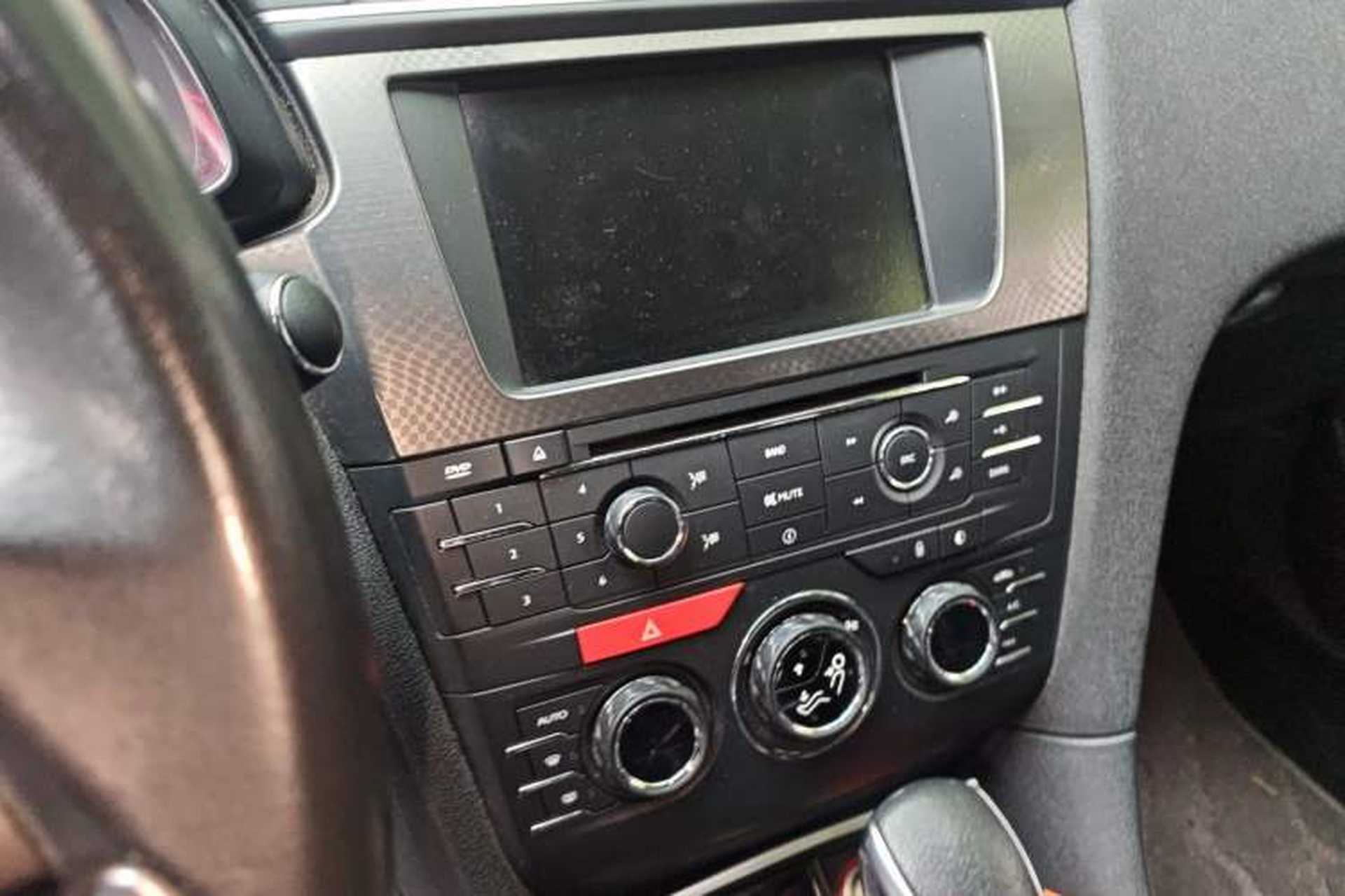 Used DS 4S 2016 1.6T Automatic Smart Edition THP160 Audio And AC Panel