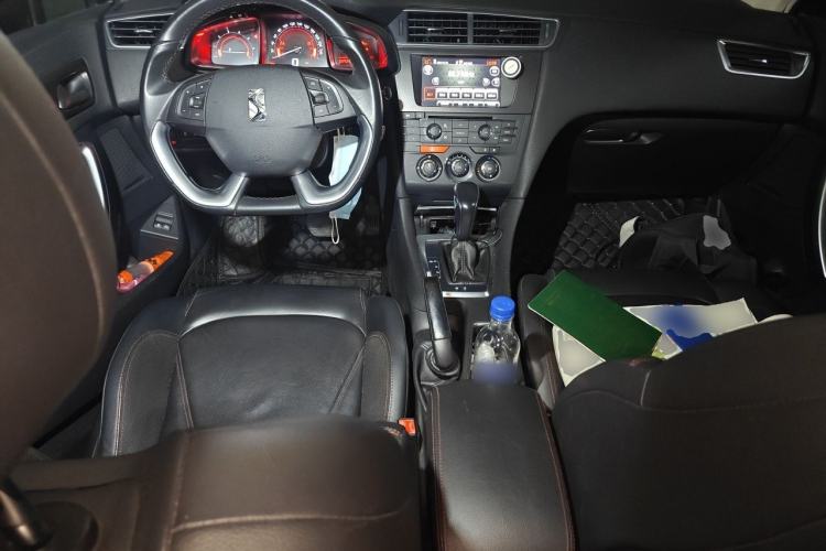 Used DS 4S 2016 1.6T Automatic Ruidong Version THP160 Center Console
