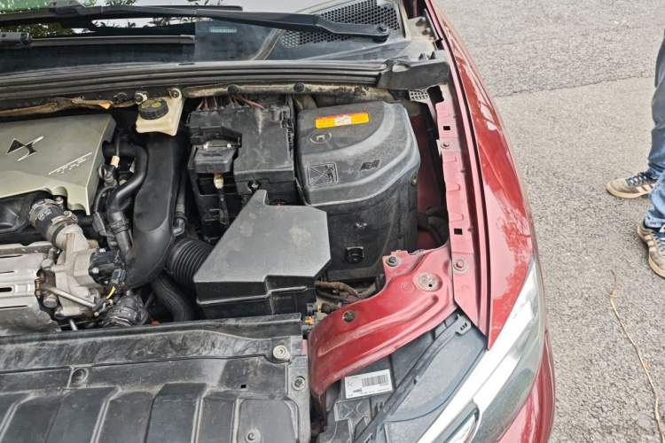Used DS 4S 2016 1.6T Automatic Smart Edition THP160 Engine Bay Left