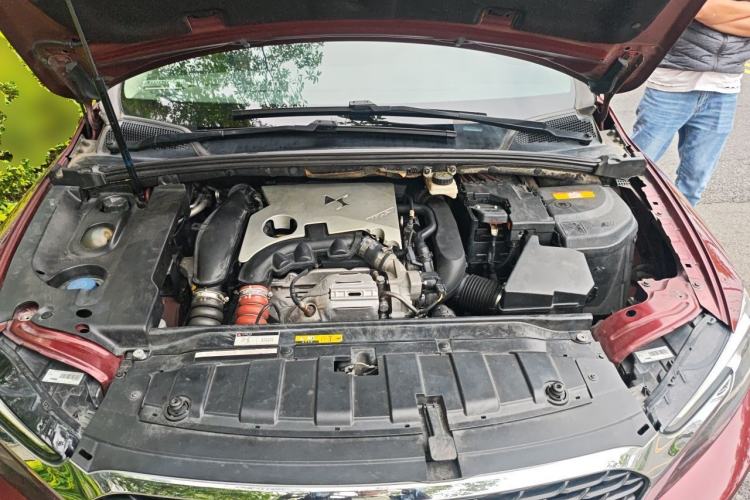 Used DS 4S 2016 1.6T Automatic Smart Edition THP160 Engine Bay