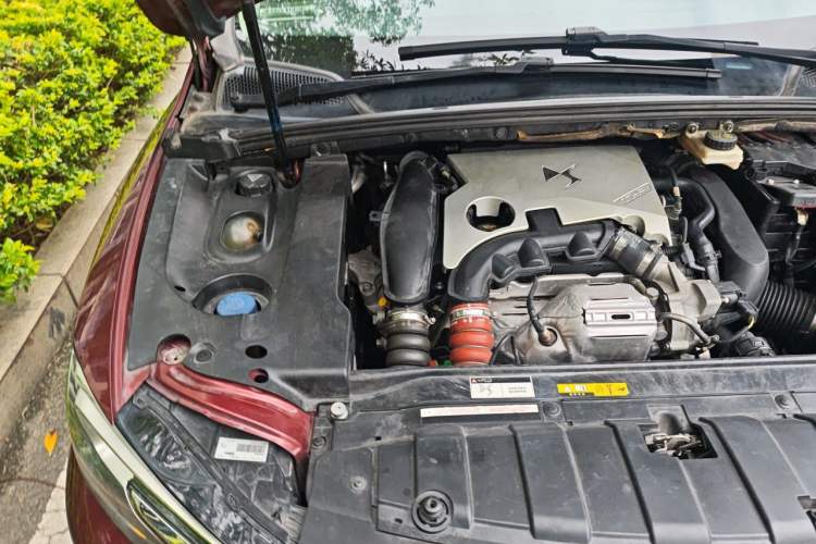 Used DS 4S 2016 1.6T Automatic Smart Edition THP160 Engine Bay Right