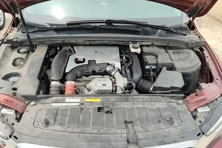 Used DS 4S 2016 1.6T Automatic Smart Edition THP160 Engine Bay