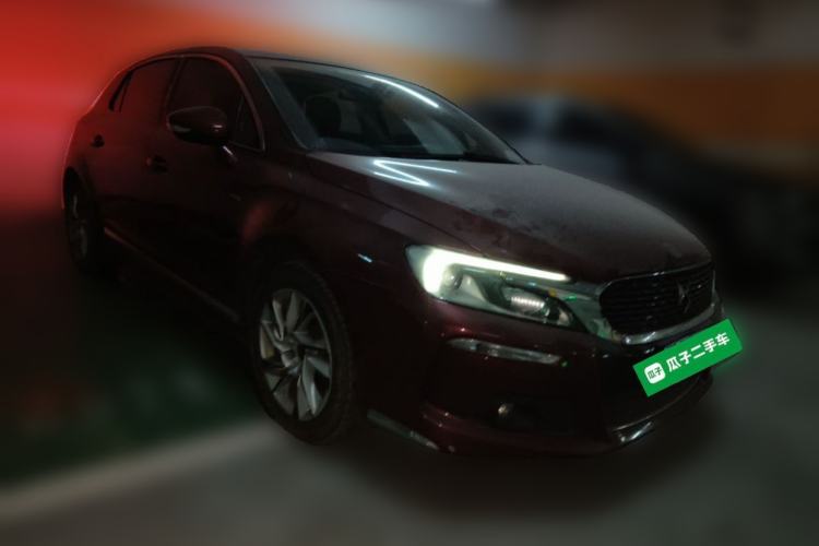 Used DS 4S 2016 1.6T Automatic Smart Edition THP160 Front Right 45 Deg