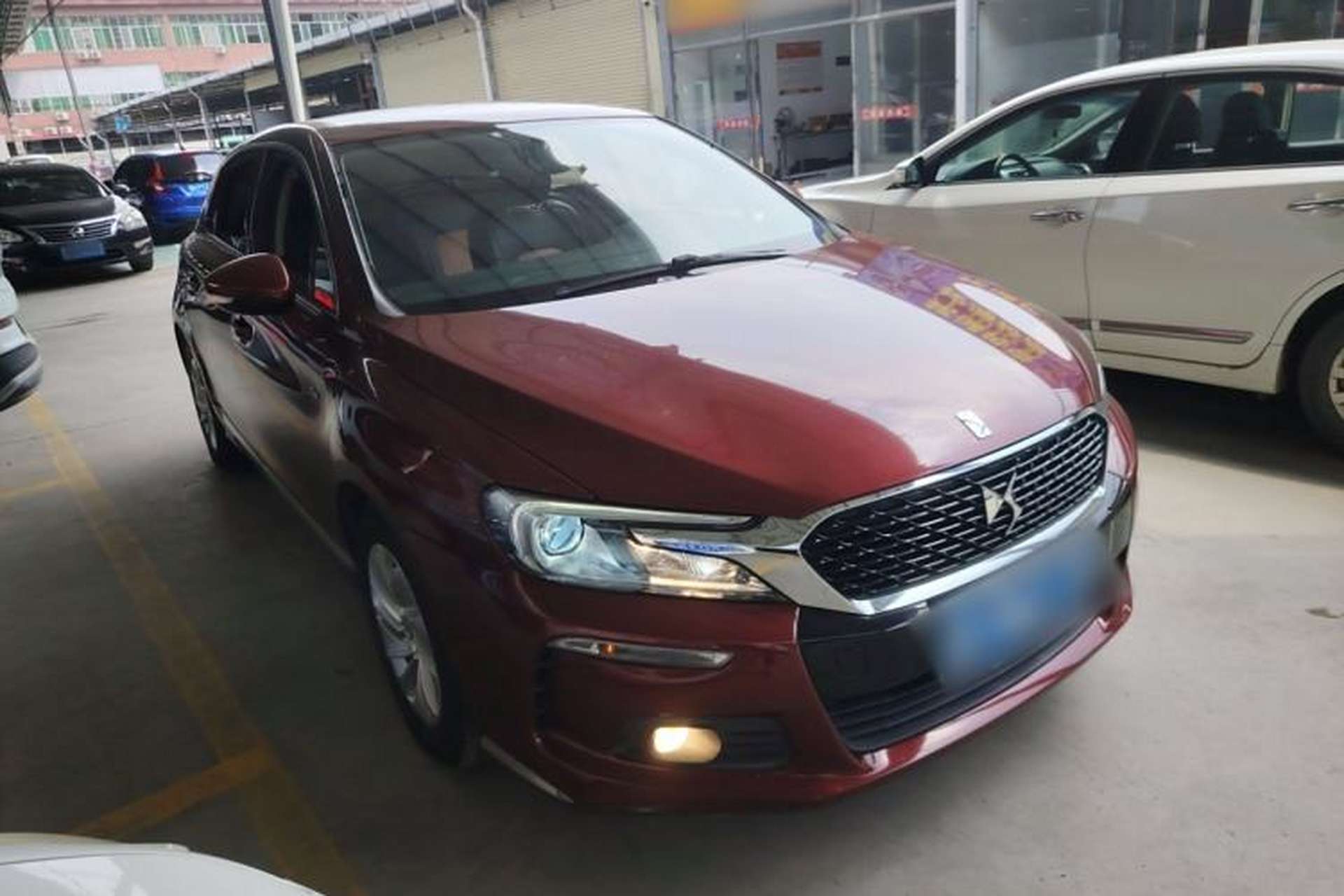 Used DS 4S 2016 1.2T Automatic Advanced THP130 Front Right 45 Deg