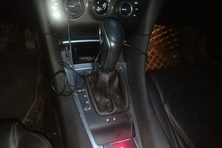 Used DS 4S 2016 1.6T Automatic Smart Edition THP160 Gear Lever