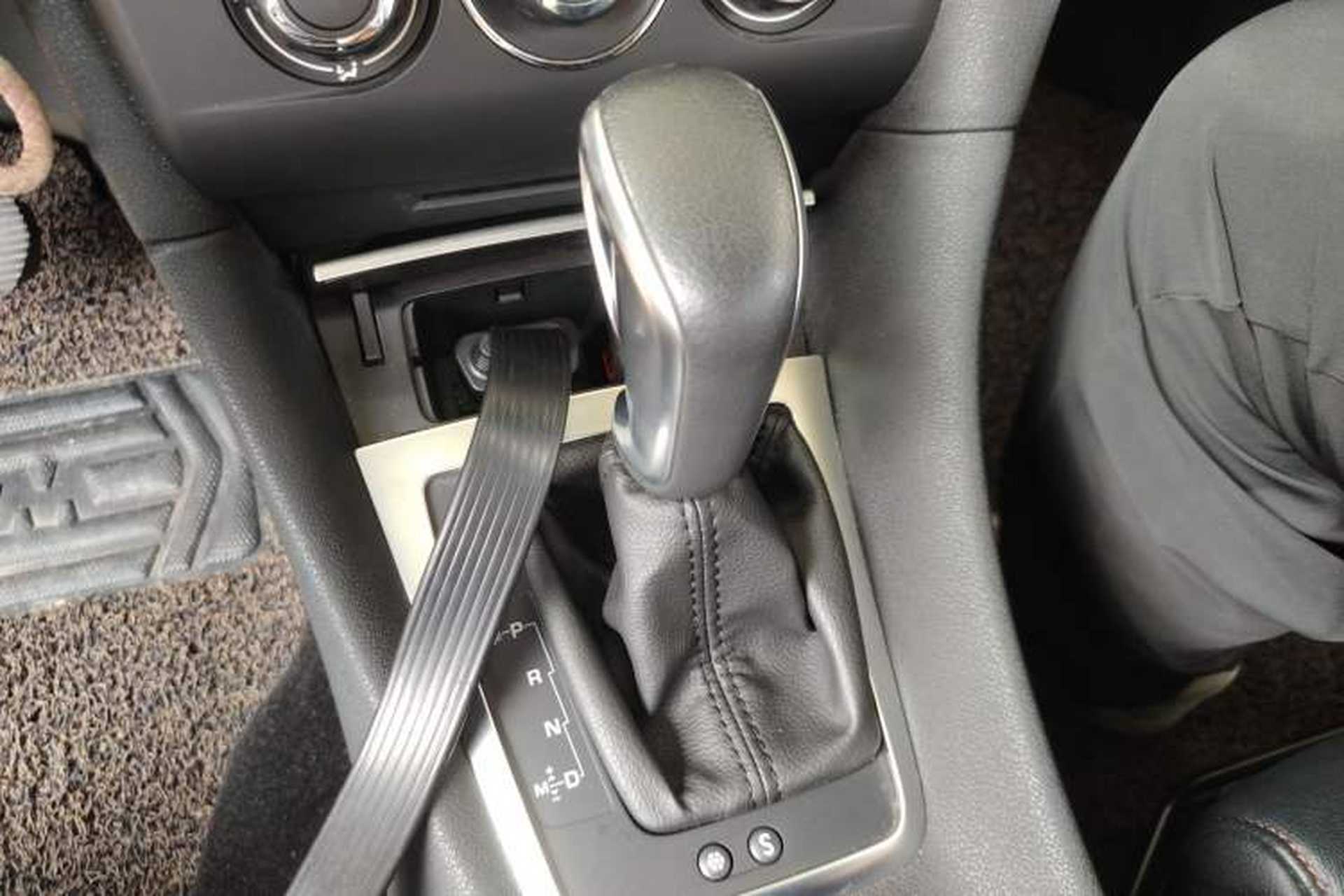 Used DS 4S 2016 1.2T Automatic Advanced THP130 Gear Lever