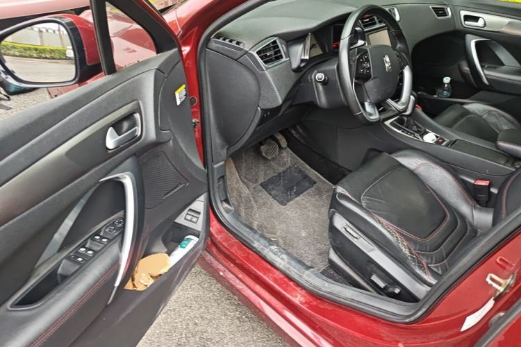 Used DS 4S 2016 1.6T Automatic Smart Edition THP160 Interior 3