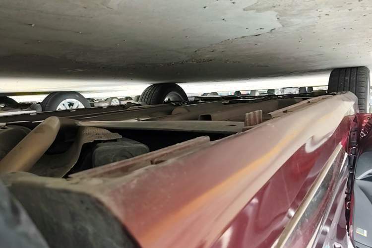 Used DS 4S 2016 1.6T Automatic Smart Edition THP160 Left Side Sill
