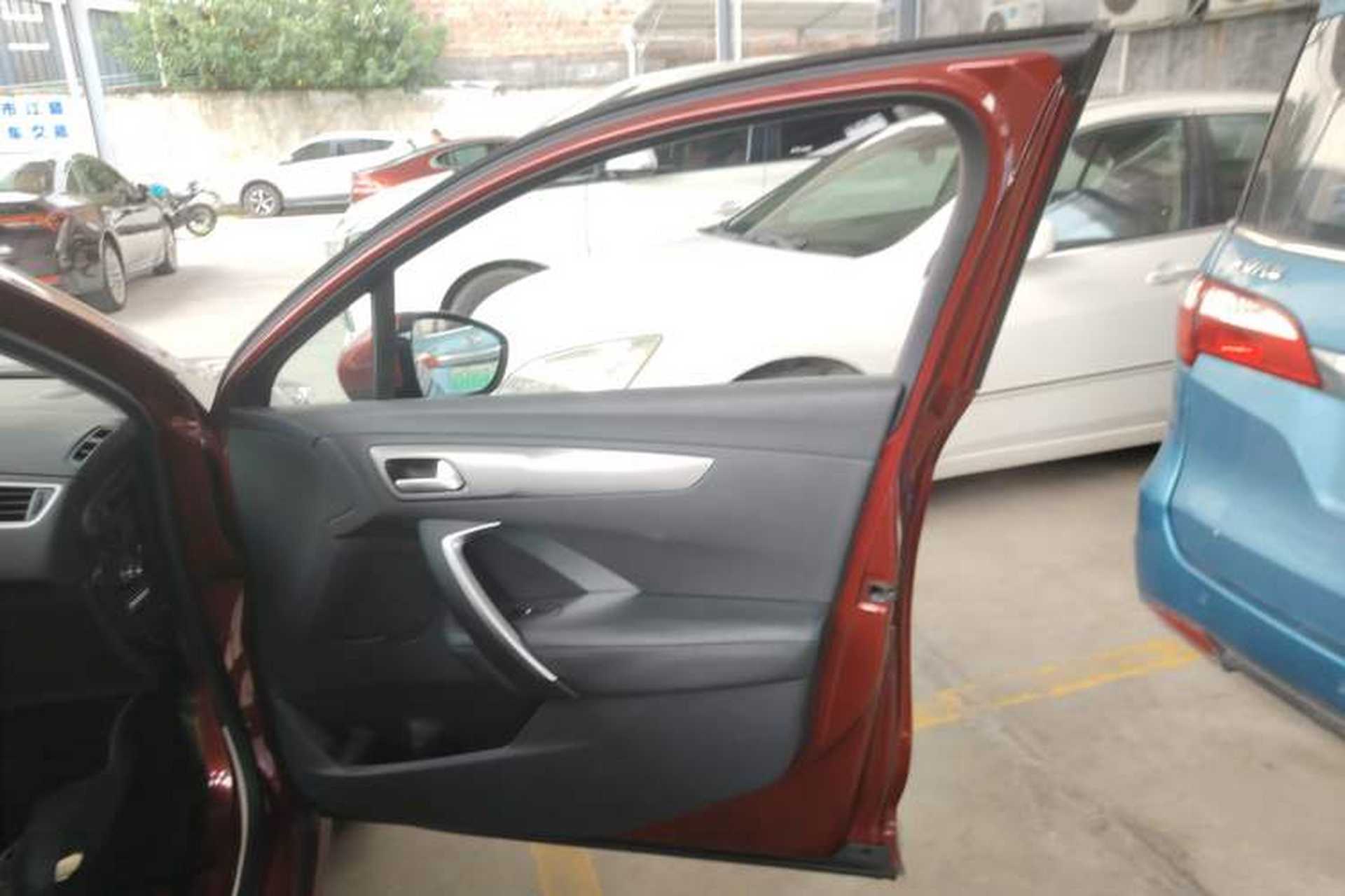 Used DS 4S 2016 1.2T Automatic Advanced THP130 Right Front Door Interior