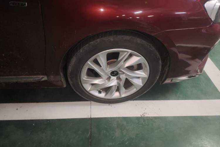 Used DS 4S 2016 1.6T Automatic Smart Edition THP160 Right Front Wheel Hub