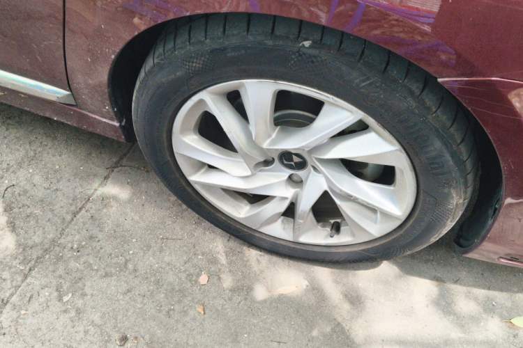 Used DS 4S 2016 1.6T Automatic Ruidong Version THP160 Right Front Wheel Hub