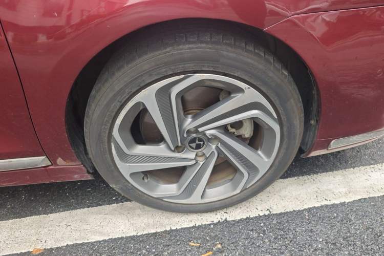 Used DS 4S 2016 1.8T Automatic Prestige Edition THP200 Right Front Wheel Hub