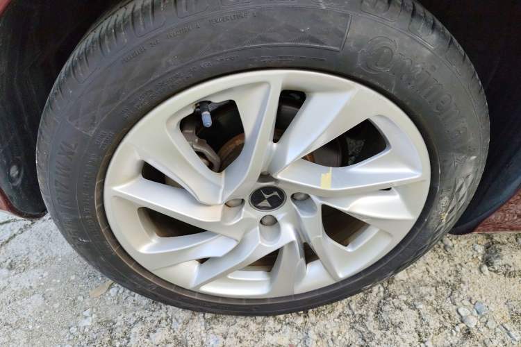 Used DS 4S 2016 1.6T Automatic Smart Edition THP160 Right Rear Wheel Hub