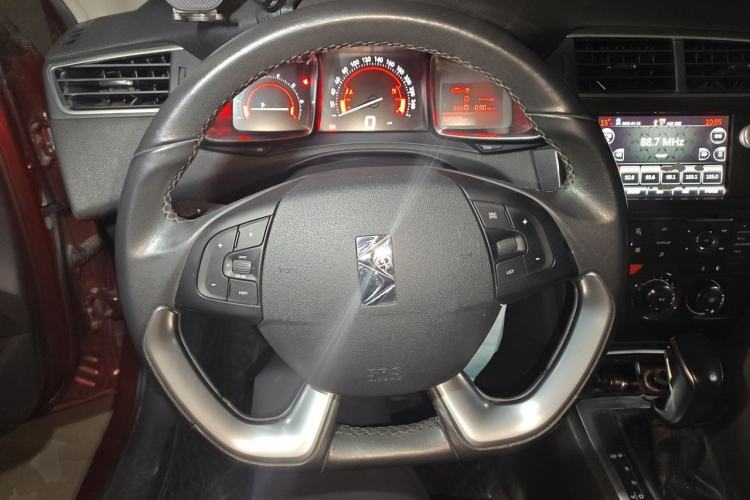Used DS 4S 2016 1.6T Automatic Ruidong Version THP160 Steering Wheel