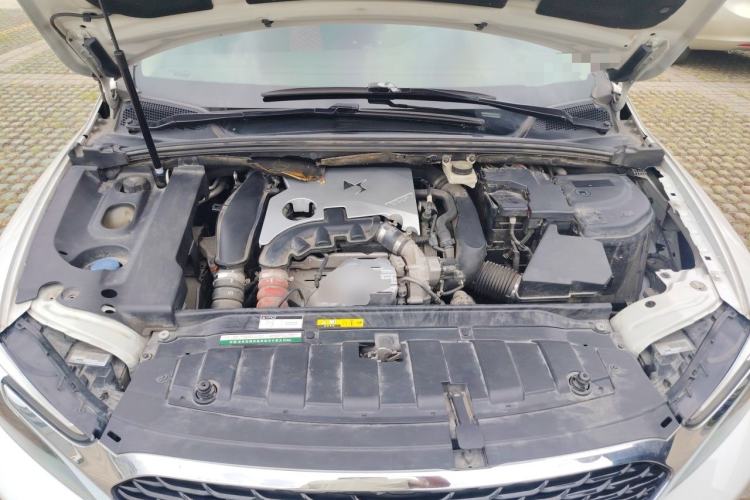 Used DS 4S 2016 1.6T Automatic Ruidong Version THP160 Engine Bay