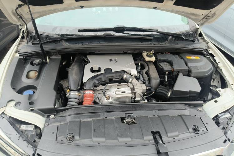 Used DS 4S 2016 1.6T Automatic Ruidong Version THP160 Engine Bay