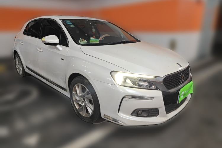 Used DS 4S 2016 1.6T Automatic Ruidong Version THP160 Front Right 45 Deg