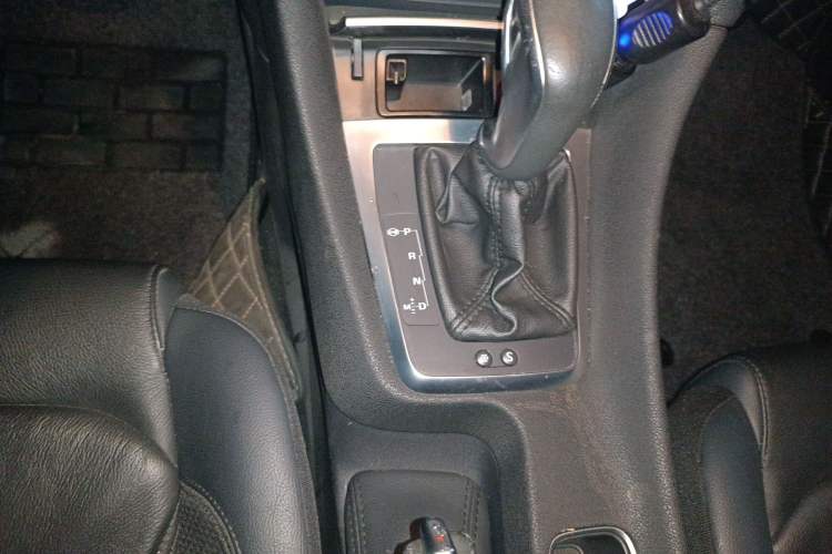 Used DS 4S 2016 1.2T Automatic Ruidong Version THP130 Gear Lever