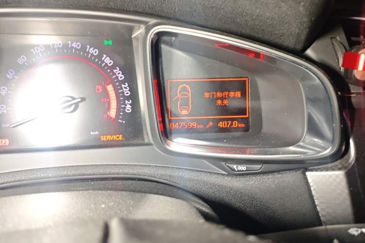 Used DS 4S 2016 1.6T Automatic Smart Edition THP160 Odometer Close Up