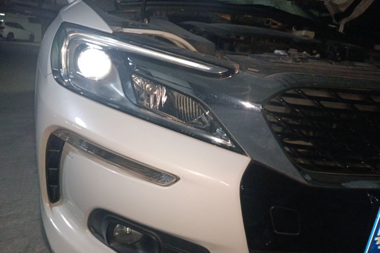 Used DS 4S 2016 1.2T Automatic Ruidong Version THP130 Right Front Headlight