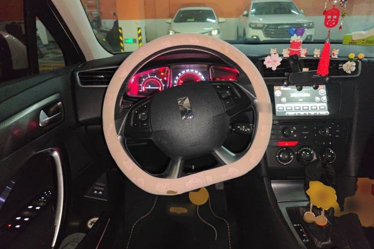 Used DS 4S 2016 1.6T Automatic Ruidong Version THP160 Steering Wheel