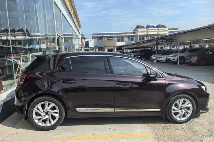 Used DS 4S 2018 30THP Enjoyment Model Exterior 3