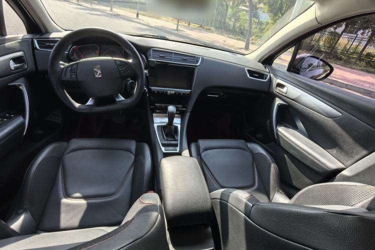 Used DS 4S 2018 30THP Enjoyment Model Interior 1