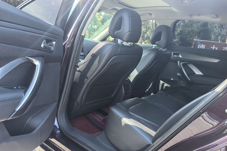 Used DS 4S 2018 30THP Enjoyment Model Interior 3
