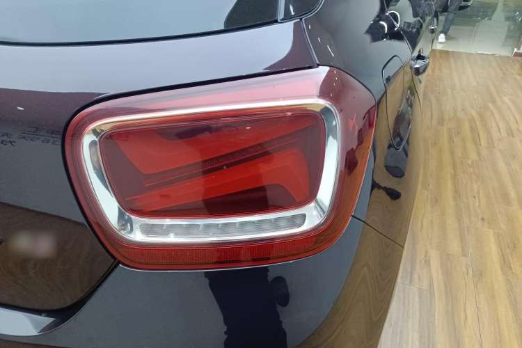 Used DS 4S 2018 30THP Dynamic Edition Right Rear Taillight