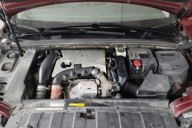 Used DS 4S 2018 30THP Enjoyment Model Engine Bay