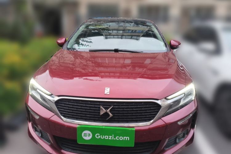 Used DS 4S 2018 30THP Enjoyment Model Front