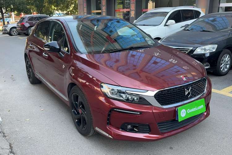 Used DS 4S 2018 30THP P-Line Sport Model Front Right 45 Deg