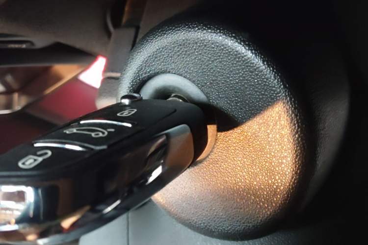 Used DS 4S 2018 30THP Enjoyment Model Interior 1