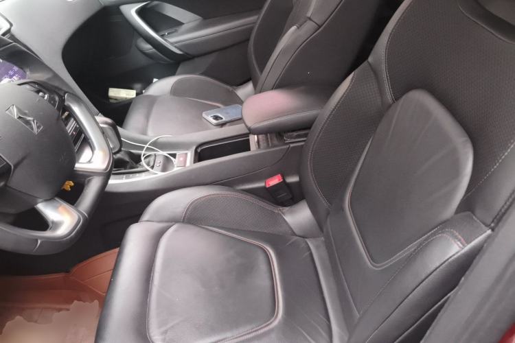 Used DS 4S 2018 30THP Enjoyment Model Left Front Seat