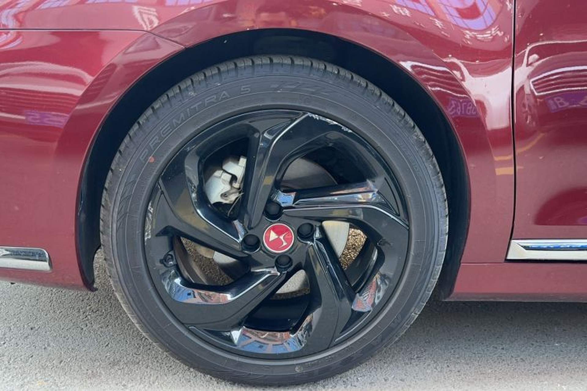 Used DS 4S 2018 30THP P-Line Sport Model Left Front Wheel Hub