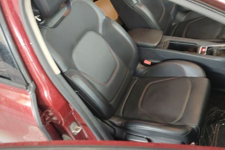 Used DS 4S 2018 30THP Enjoyment Model Right Front Seat
