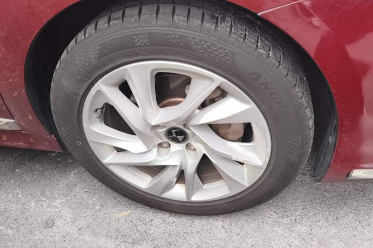 Used DS 4S 2018 30THP Enjoyment Model Right Front Wheel Hub