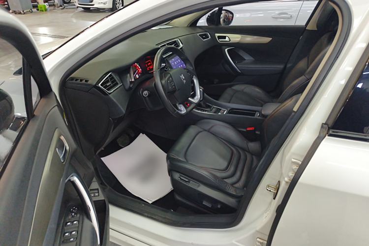 Used DS 4S 2018 30THP Dynamic Edition Driver Seat