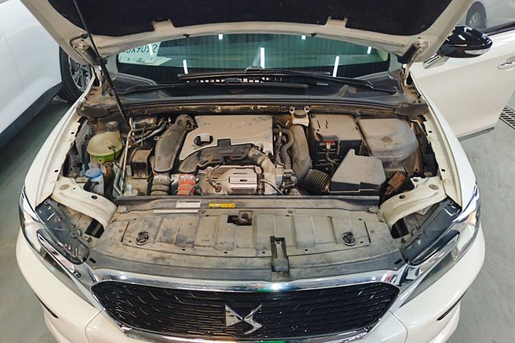Used DS 4S 2018 30THP Dynamic Edition Engine Bay